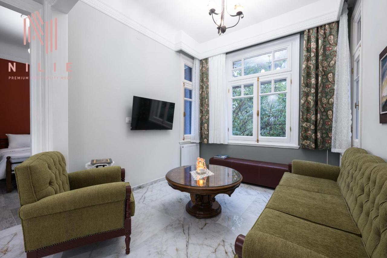 Elegant, Nilie Hospitality Mgmt Apartment Tesalonika Bagian luar foto